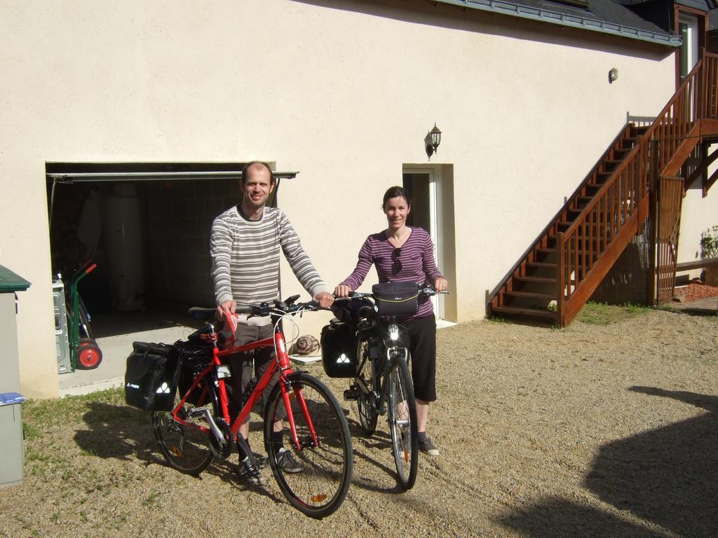Les Escargots Bed & Breakfast Vauchrétien Екстериор снимка